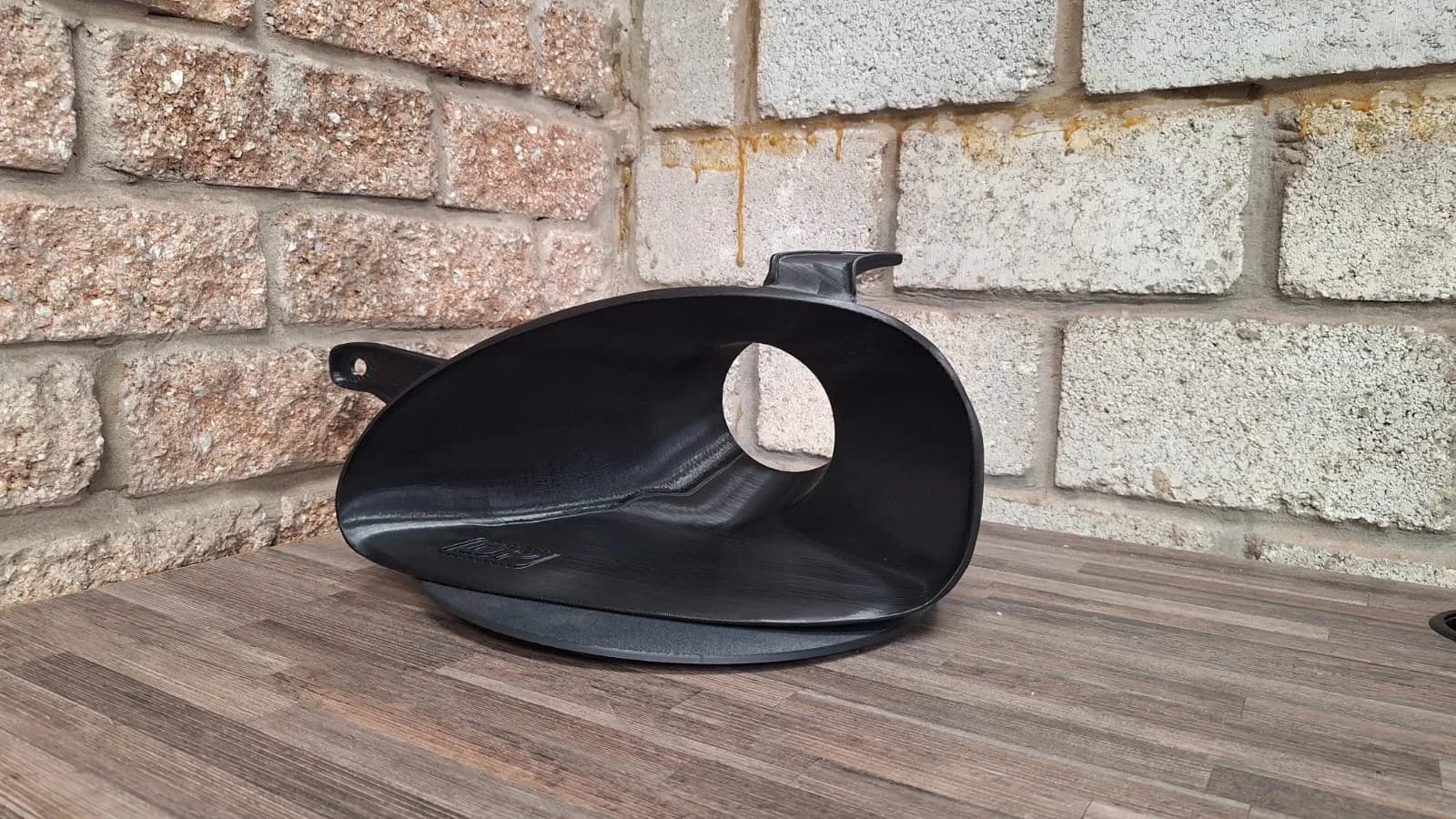 Corsa B Headlight Duct